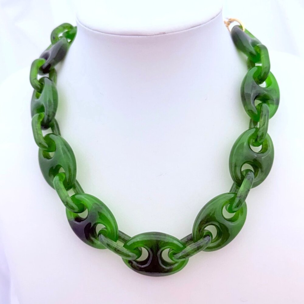 Piper K Fun Green Swirl Chunky Spring Necklace New in Box 16" + 2.5"